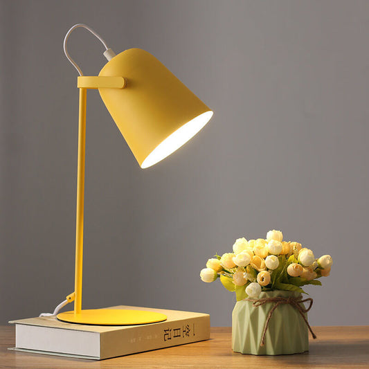 Arlo Modern Bedside Table Lamp