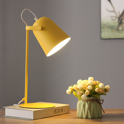 Arlo Modern Bedside Table Lamp